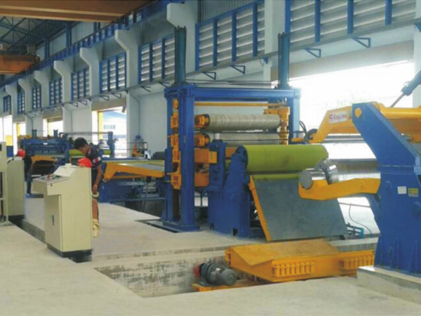 KJS180高速(su)精密皮帶(dai)張力式薄(bao)闆縱剪分(fen)條生産線(xian)