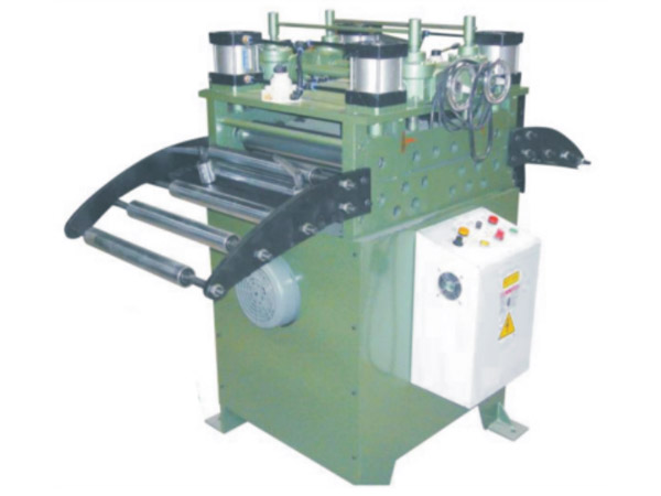 HS-500A厚闆矯(jiao)直機