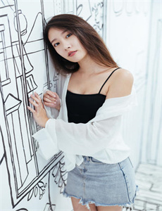 警花肉搏-不思议游戏