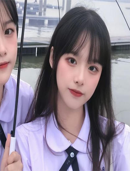 《芭比之时尚奇迹英文版》艺术价值：专业角度评价与艺术成就分析，免费观看